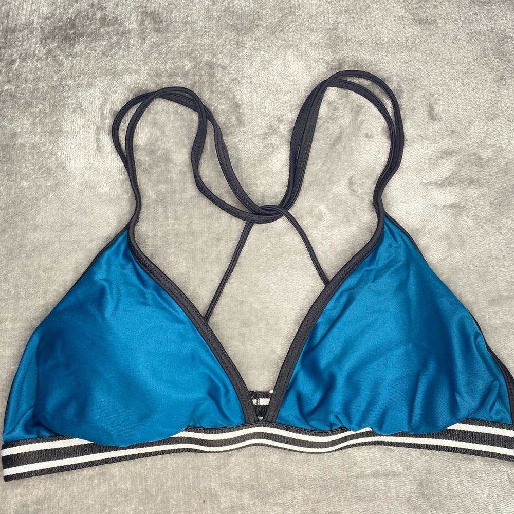 Bikini top